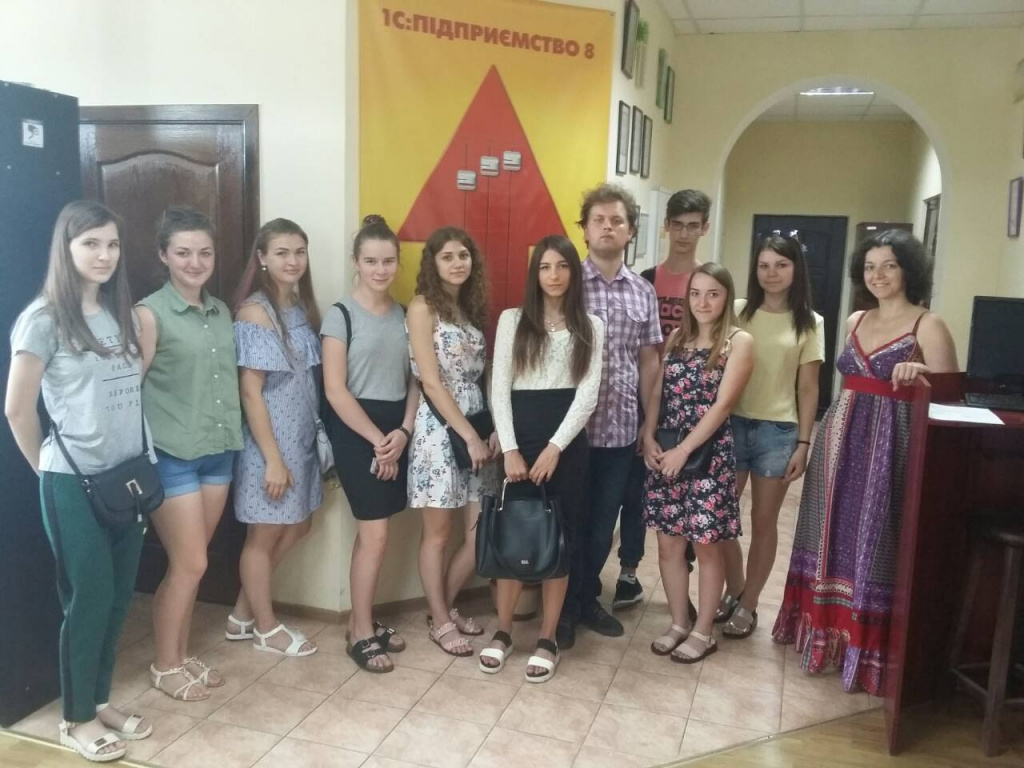 19.06.18_4.jpg 19.06.18_4.jpg